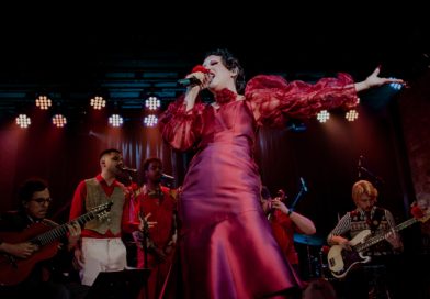 Joana Castanheira leva shows do projeto autoral “Desapreço” para três cidades de SC