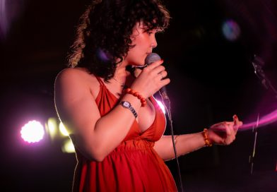 Festival Jurerê Música leva artistas da nova MPB para apresentações gratuitas na Capital
