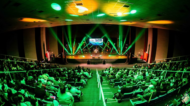 Terceira edição do festival Santa Catarina Canta chega ao Meio Oeste